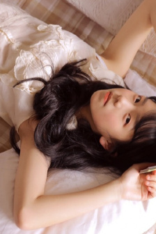 张津渝视频
